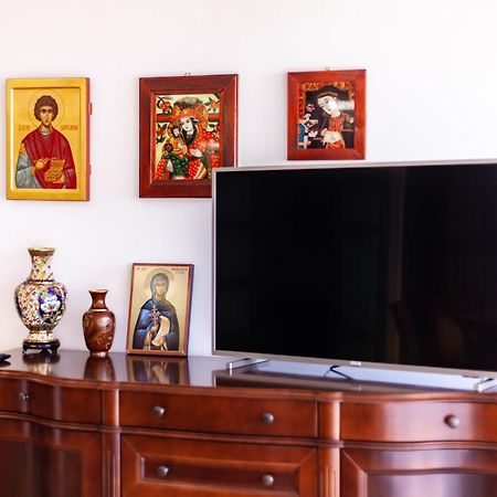Spacious Apartment In City Centre ยาช ภายนอก รูปภาพ